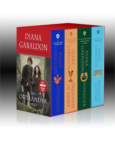 Outlander Boxed Set: Outlander, Dragonfly in Amber, Voyager, Drums of Autumn