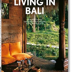 Living in Bali. 40th Ed.