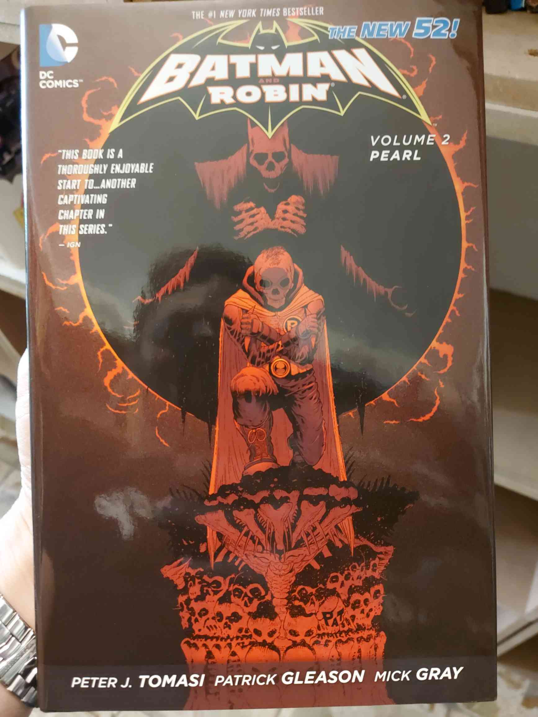 Batman and Robin Volume 2: Pearl HC (The New 52) (Batman & Robin (Hardcover))